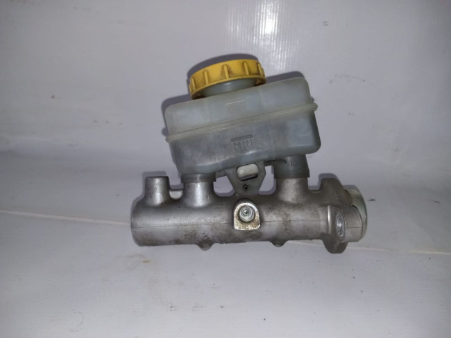 Silindir (əsas əyləc sistemi) Subaru Forester 2007