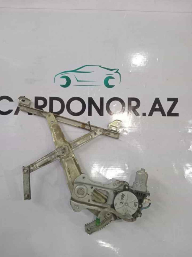 Şüşəqaldiran Sol Arxa Qapı Subaru Forester 2007