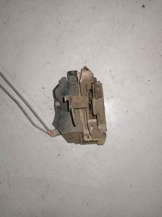 Zamok Sağ Arxa Qapı Mitsubishi Lancer 2007