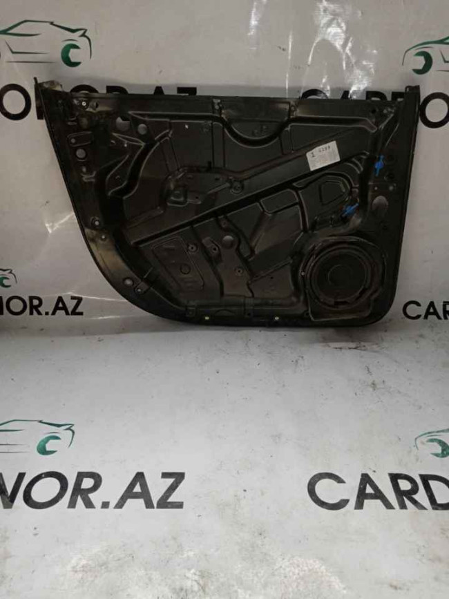 Panel Ön Sol Qapı Volkswagen Touareg 2006