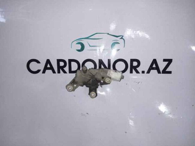 Şüşətəmizləyici arxa motorlu Skoda Fabia 2000