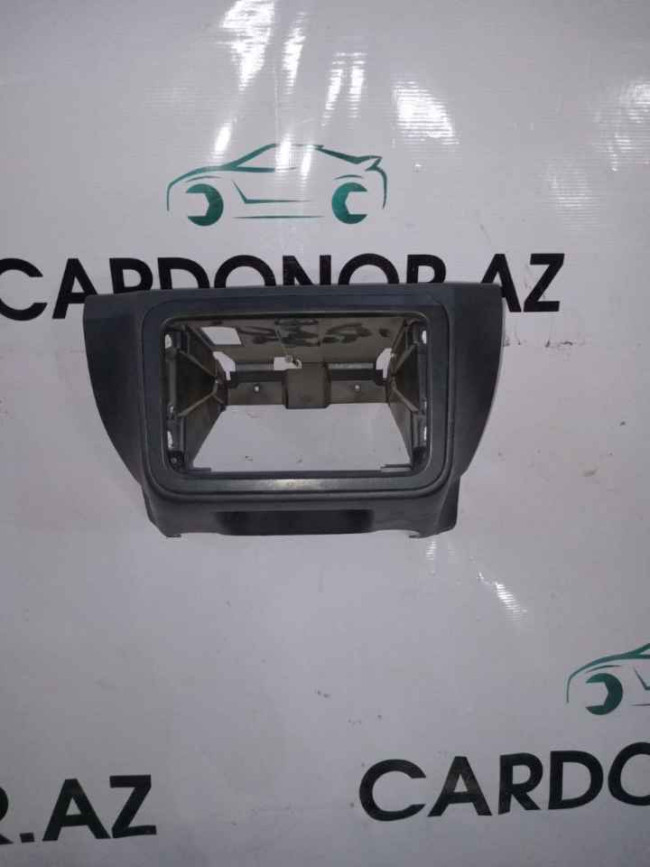 Torpedo (alt hissə) Skoda Fabia 2013