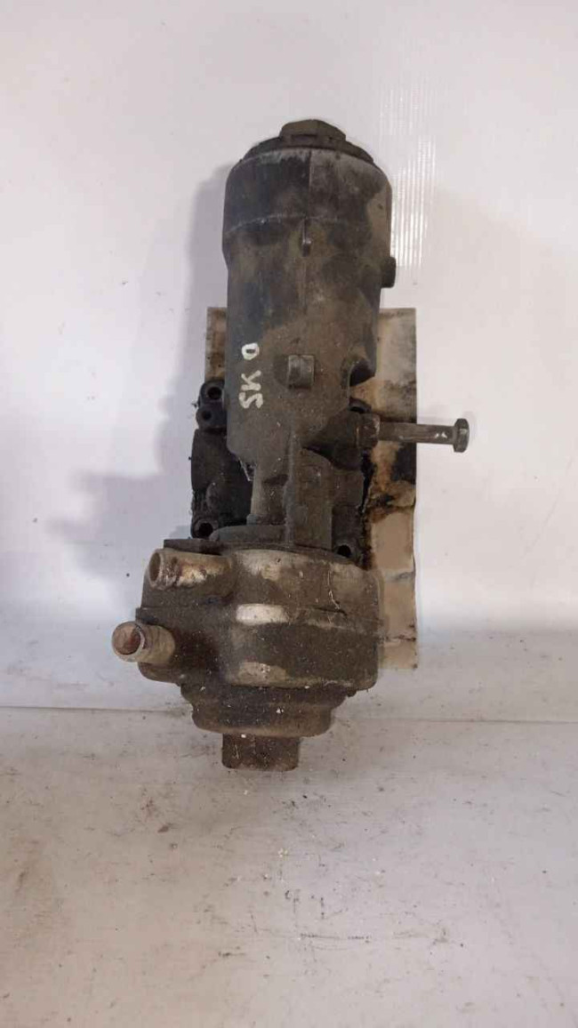 Yağ filtri korpusu (корпус фильтра) Skoda Fabia 2000