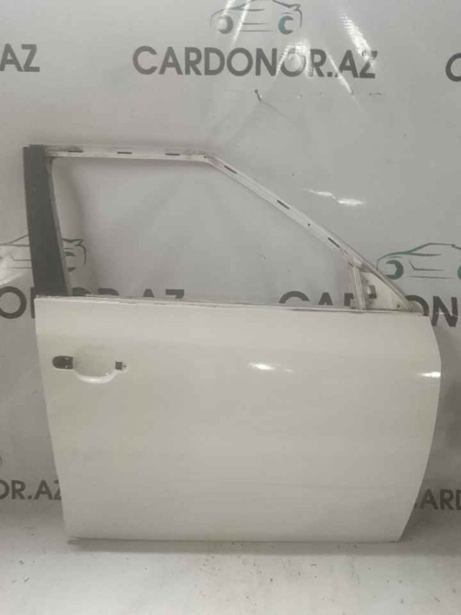 Qapı Sağ Ön (дверь правая передняя) Skoda Fabia 2011