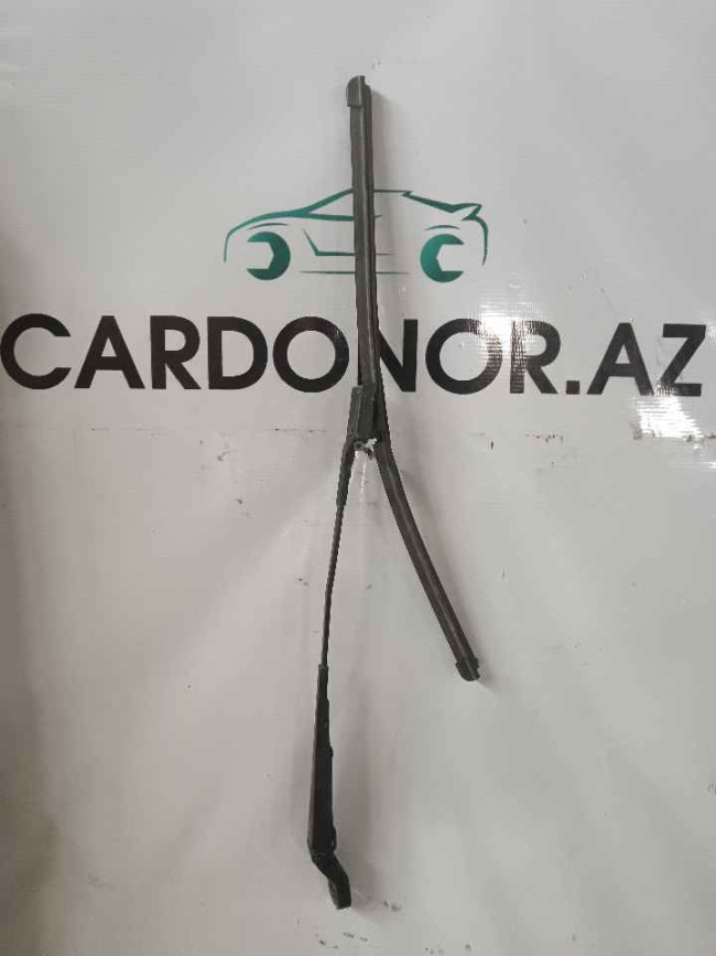 Şüşəsilən qol (дворник) Skoda Fabia 2011