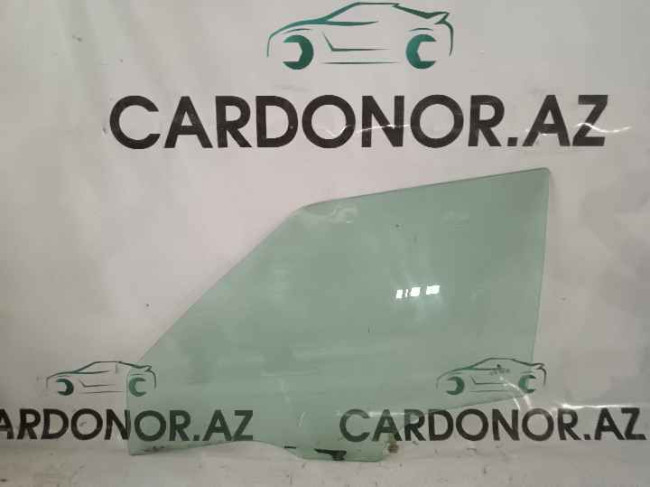 Şüşə (Стекло двери) Skoda Fabia 2011