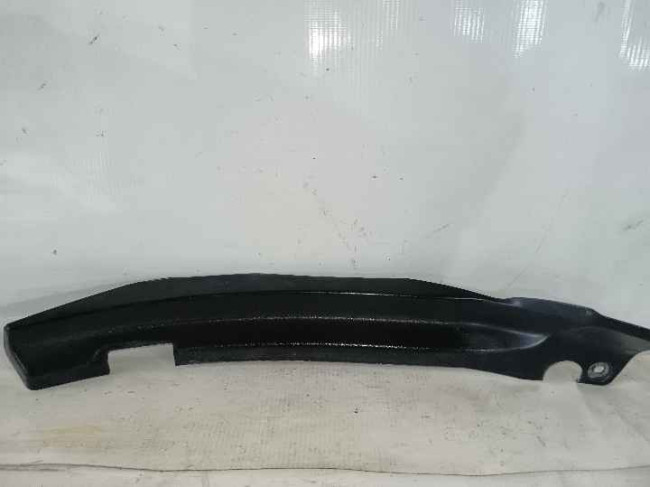 Dekorativ plastik Baqaj (Накладка багажника) Subaru Outback 2007