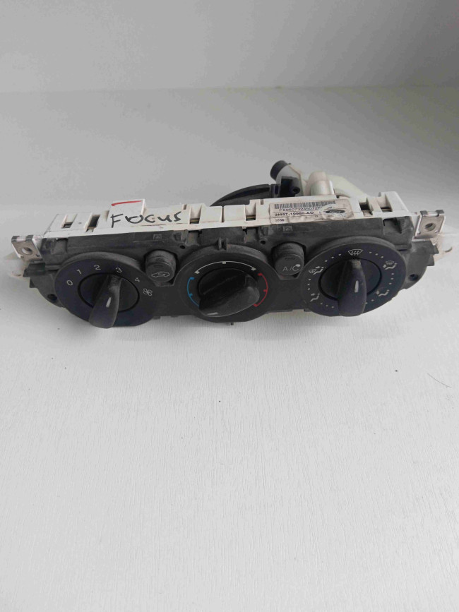 İdarəetmə bloku (Блок управления отопителем) Ford Focus 2005