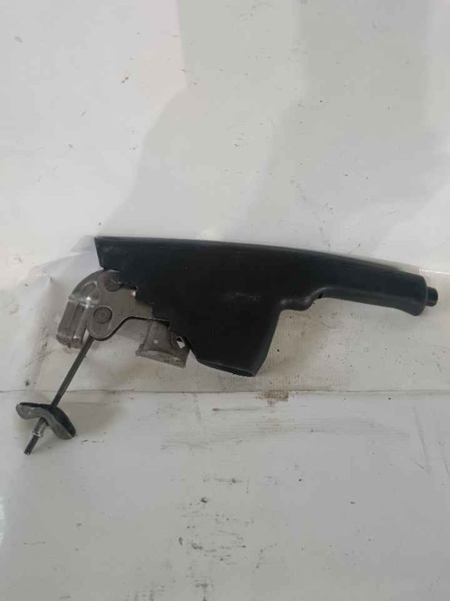 Əyləc ruçkası (ручка тормоза) Skoda Fabia 2007