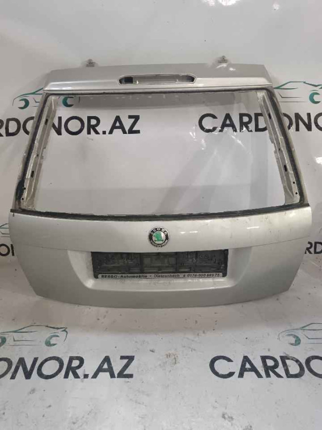 Arxa qapı (Багажник) Skoda Fabia 2007