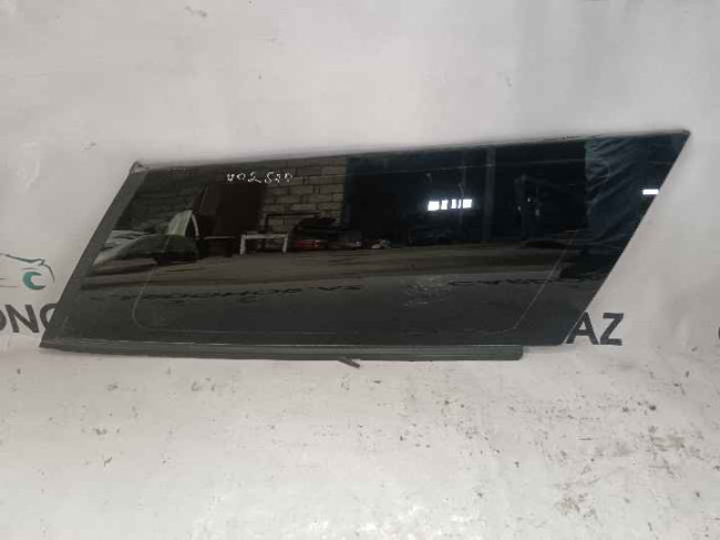 Şüşə Sağ (Стекло глухое правое) Subaru Outback 2007