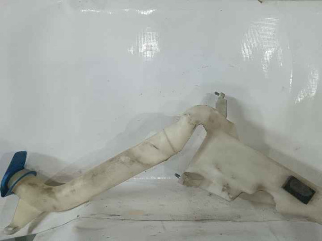 Şüşəyuyan çəni (бачок стеклоочистителей) Skoda Fabia 2007