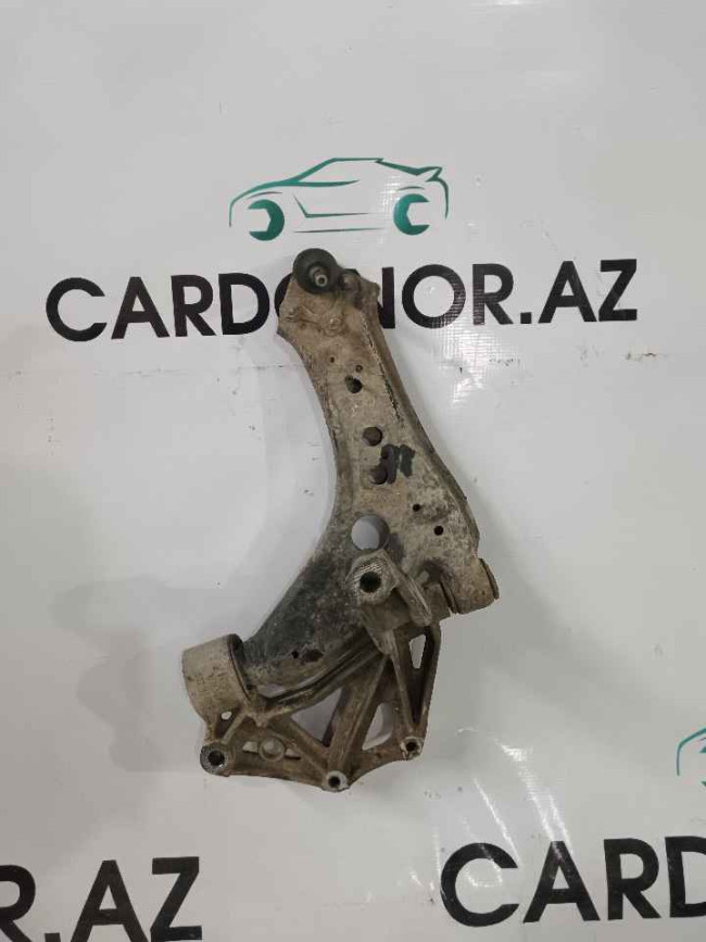 Çaşqa (Рычаг левый) Skoda Fabia 2007