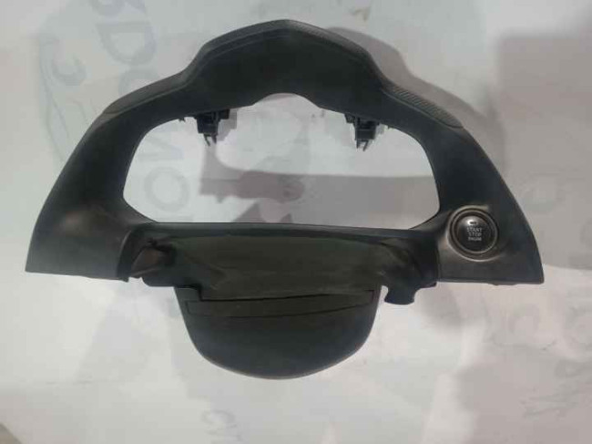 Pribor çərçivəsi (Крышка панели приборов) Mazda 3 2015