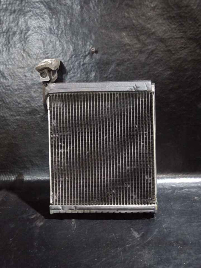 Radiator (радиатор кондиционера) Toyota Auris 2007