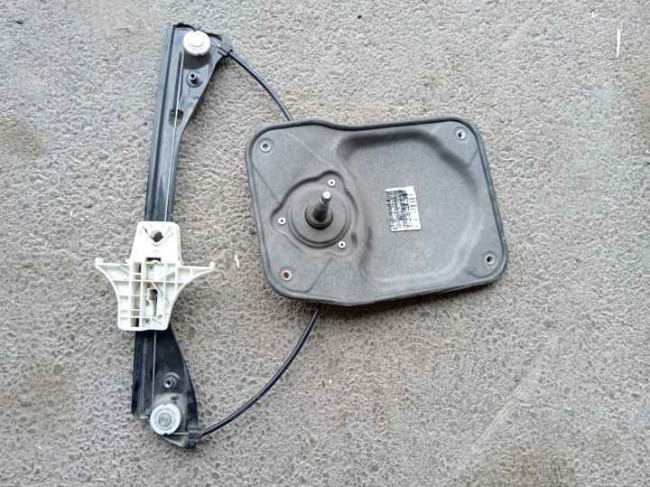 Şüşəqaldıran (Стеклоподемник) Skoda Fabia 2008