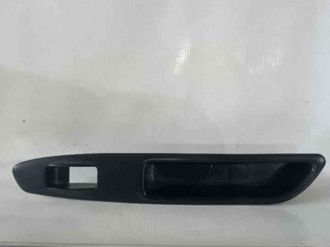 Qapı hissəsi sağ Arxa (ручка двери внутр.) Subaru Forester 2007