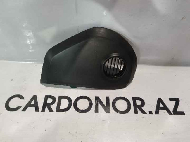 Dekorativ plastik Sağ (крышка торпеды) Volkswagen Touareg 2006