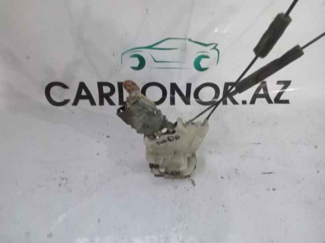 Qapı Zamoku Sol Arxa (замок двери) Subaru Forester 2007