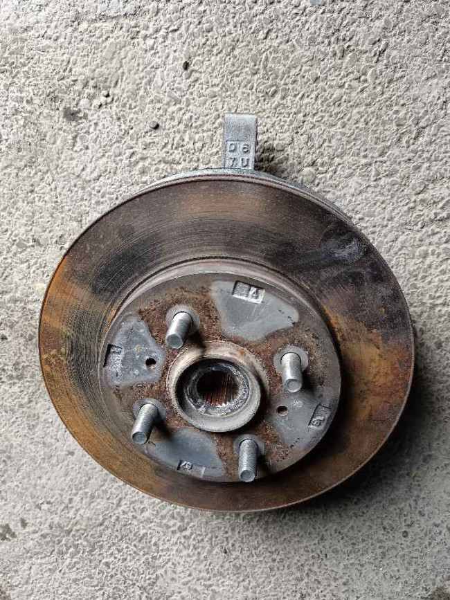 Çapfa (Поворотный кулак) Mitsubishi Lancer 2006
