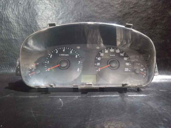 Панель приборов Hyundai Elantra 2004
