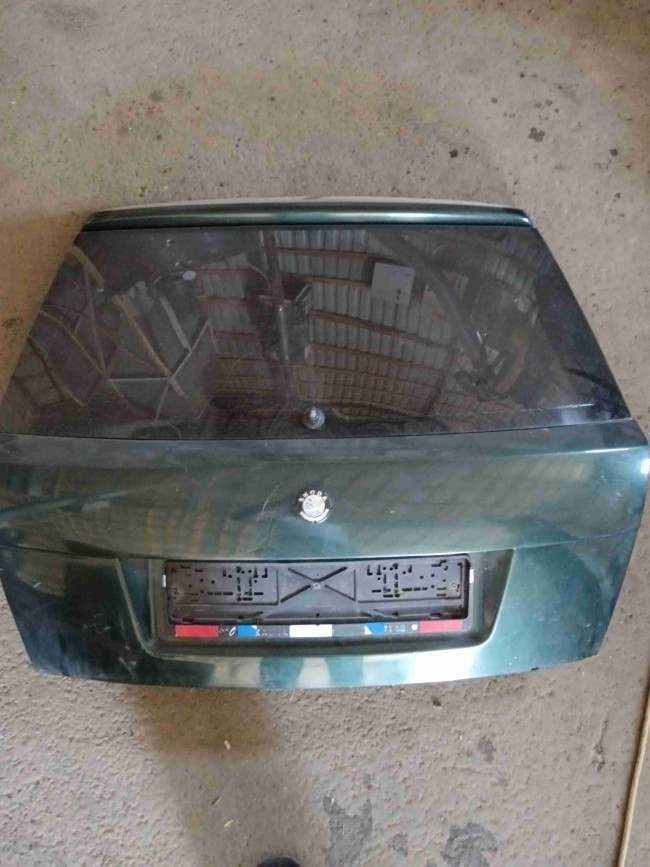 Двери Skoda Fabia 2000
