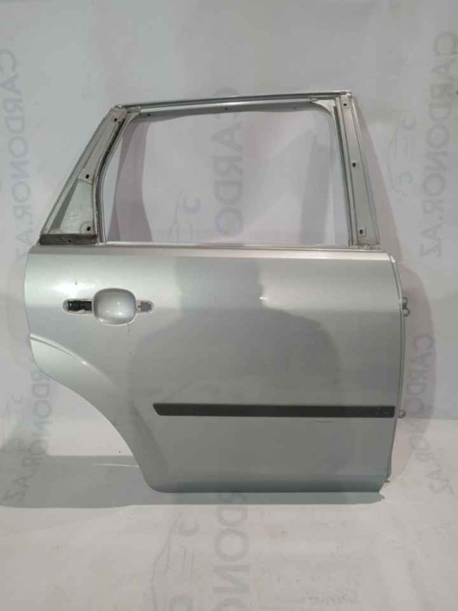 Qapı (Дверь задняя правая) Ford Focus 2005