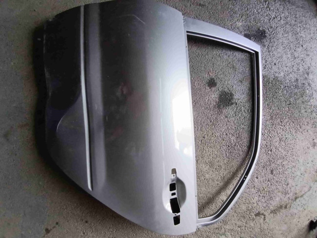 Qapı (Дверь задняя левая) Mitsubishi Lancer 2006
