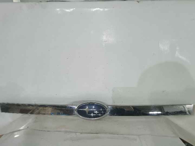 Moldinq xrom (молдинг задний двери) Subaru Outback 2007