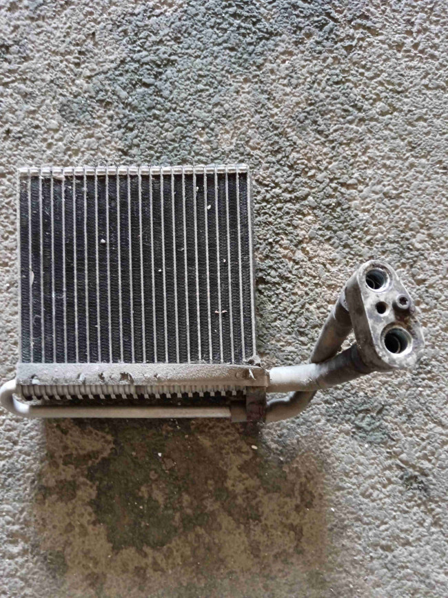 Radiator (радиатор кондиционера) Ford Focus 2011