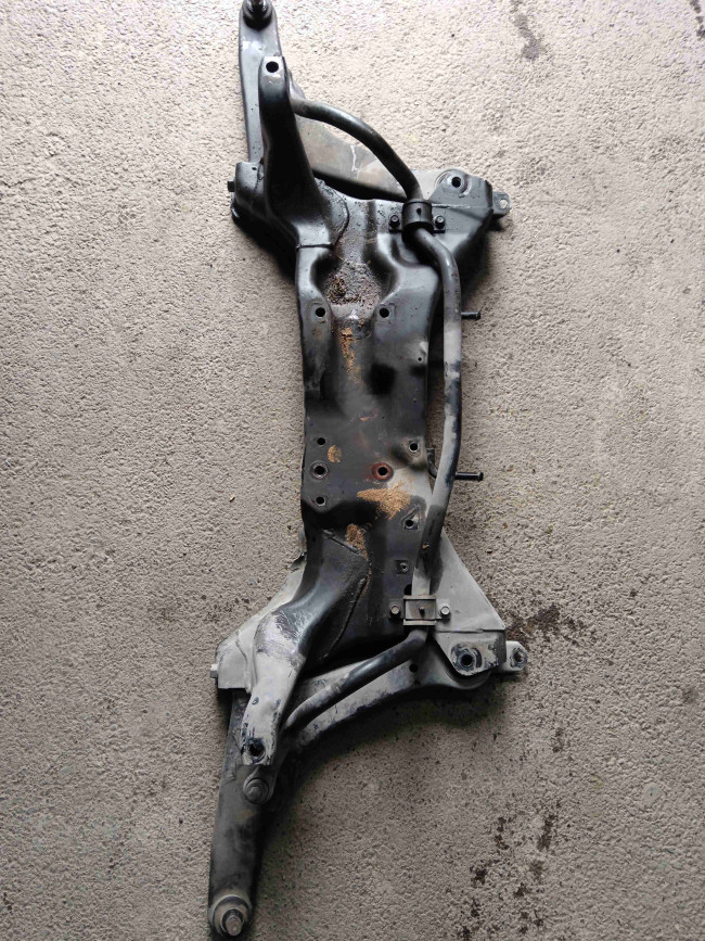 Balka (Поперечная балка) Mitsubishi Lancer 2006